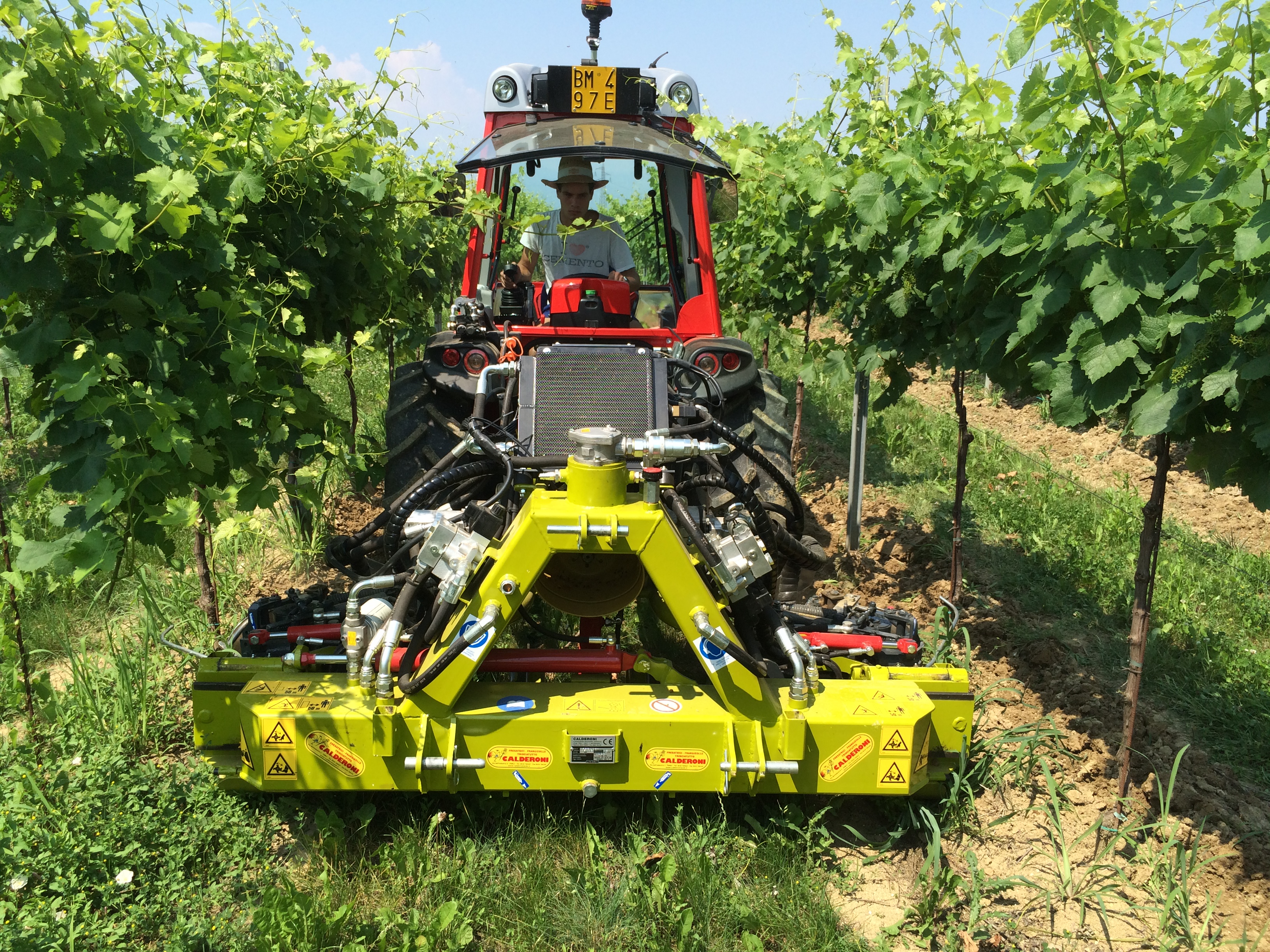 Calderoni gioca il Jolly per la pulizia interceppo TRATTORI 