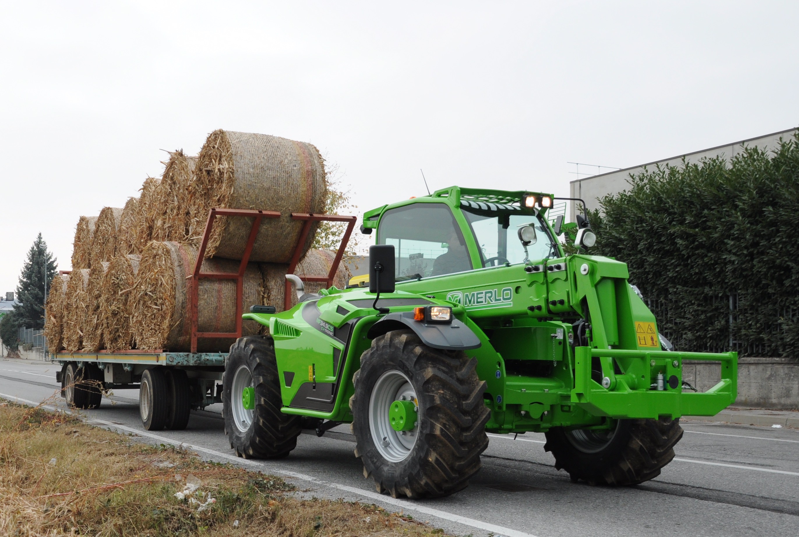 Merlo lancia i nuovi telescopici Multifarmer Medium Duty 34.7 e 34.9 ...