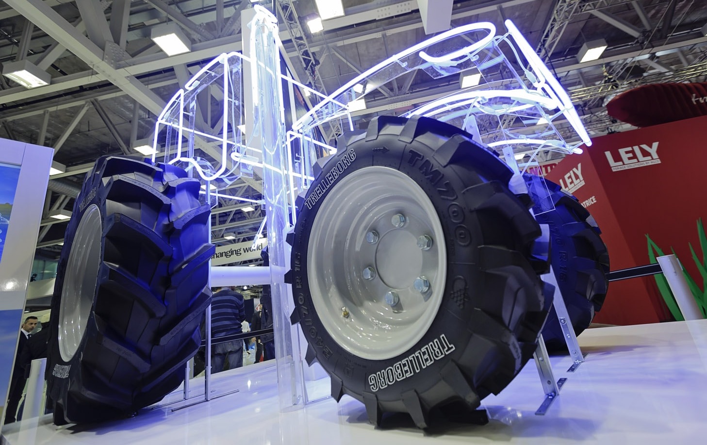 Wheel systems. Trelleborg t418. Треллеборг т428. XP-1000 Trelleborg. Trelleborg t539.