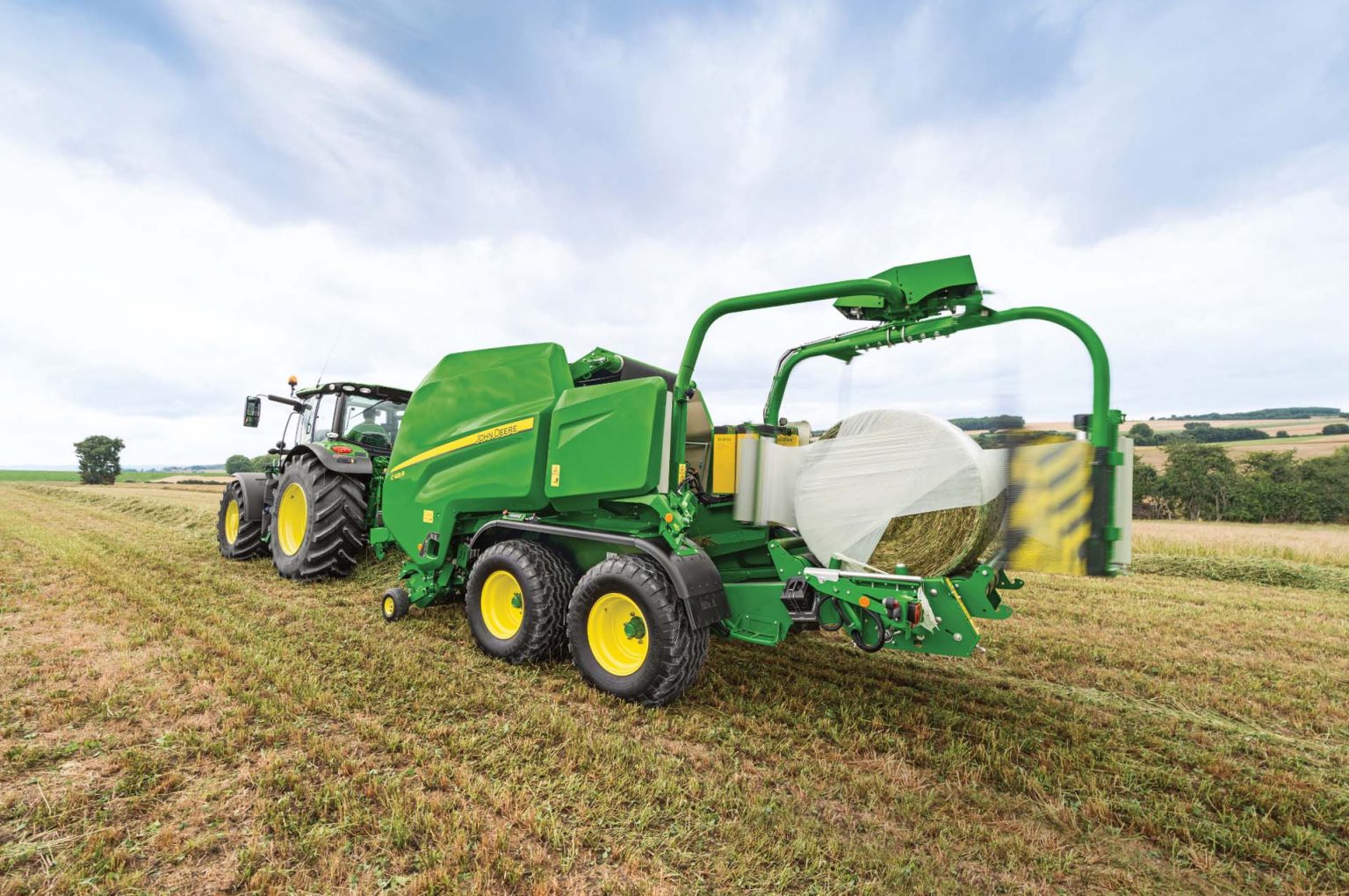 John Deere lancia le rotopresse combinate C451R e C461R | Trattori Web