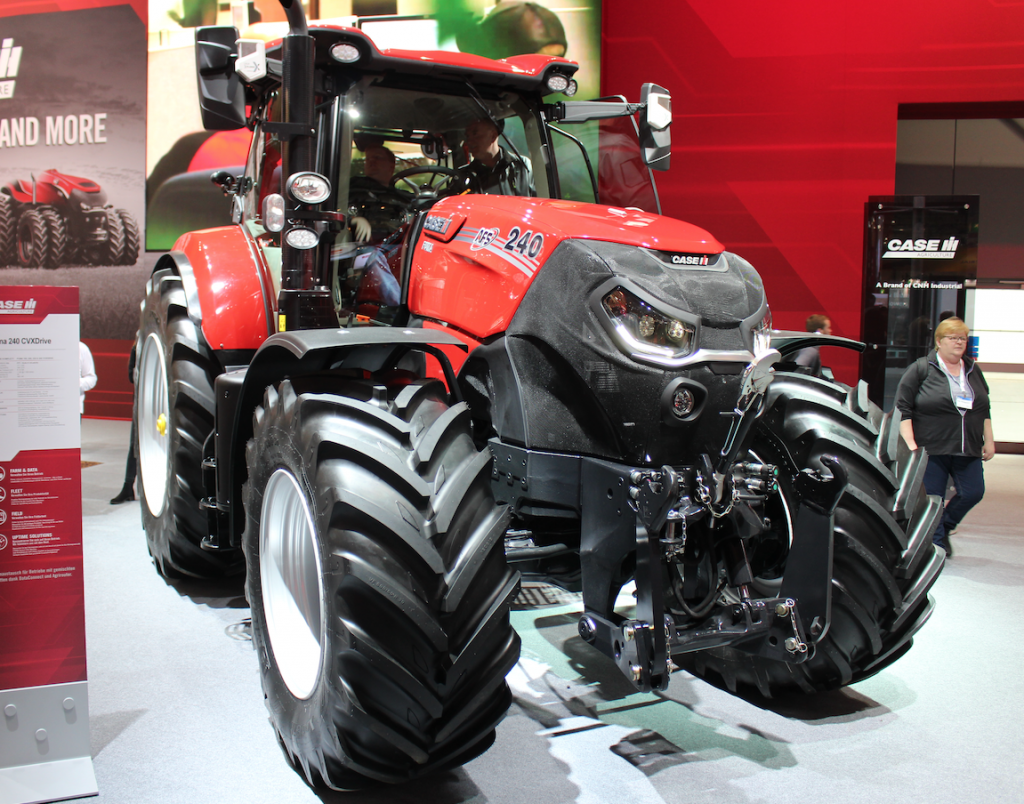 Case IH Puma. Nuovo look e motori emissionati Stage V