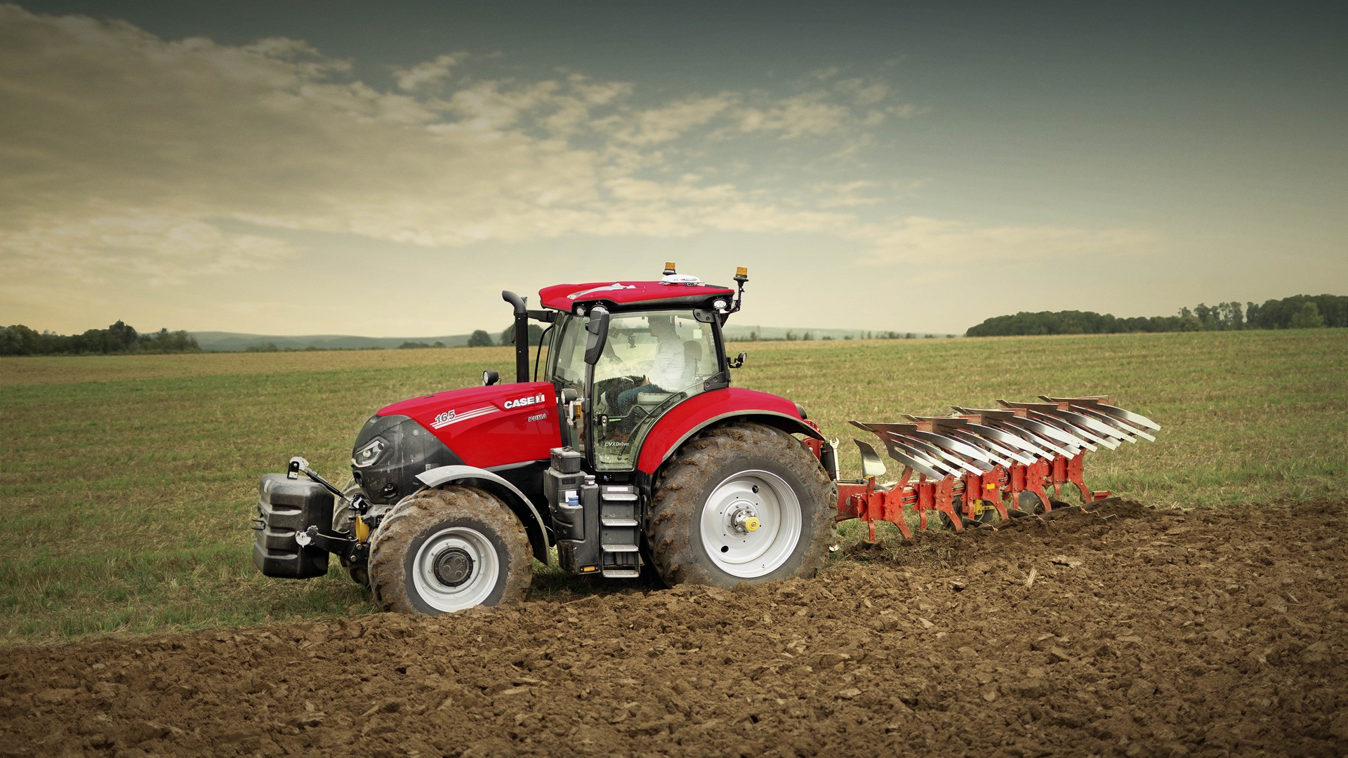 case-ih-puma-140-175-annunciate-novit-per-i-trattori-medi-del-brand