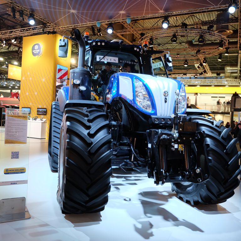 CNH Industrial, nel 2022 fatturato sopra i 23.5 mld €. E c'è anche un bonus