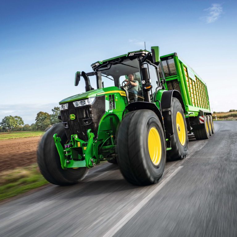 John Deere serie 5 il piccolo grande